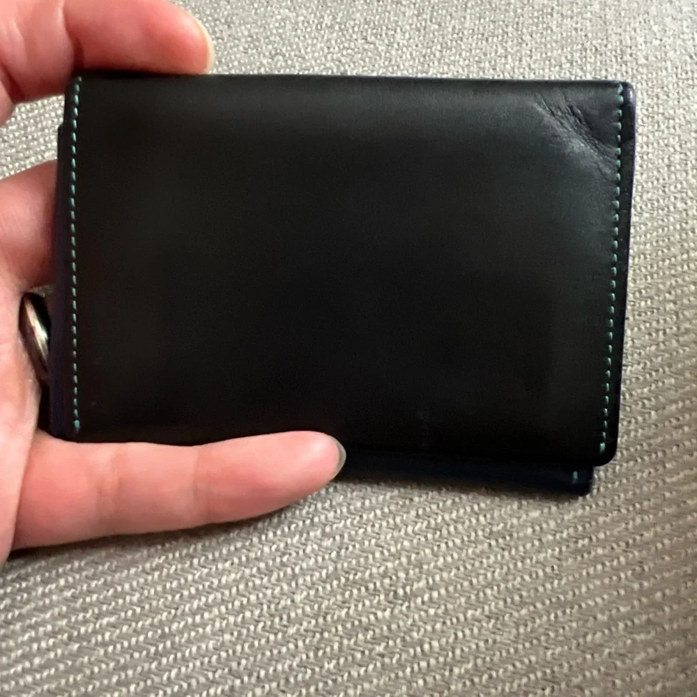 Italian Mywalit Credit/Business Card Holder black w/ teal stitches Pre-Owned - Picture 4 of 5